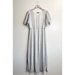 MIKAROSE White Blue Flutter Sleeve Maxi Dress Women’s Medium M